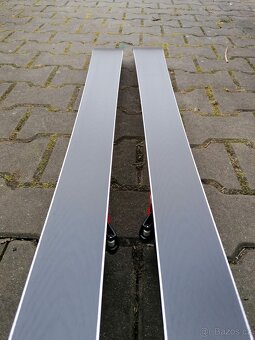 ATOMIC Redster G9 FIS 173cm r-20. Model 2024/2025 - 11