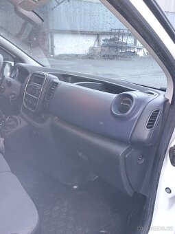 Opel vivaro 2900 long, rok 2016, 1.6 bitdi - 11