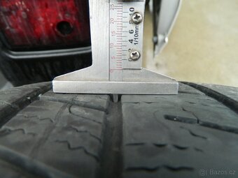 kola ford Transit + pneu R15C - 11