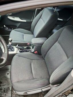 Toyota Corolla 1.6 benzín 97kw - 11