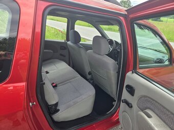 Dacia Logan MCV(MAX Capacity Vehicle) 1.6i benzín - 11