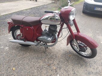 Prodám více než 20 motocyklů - 11