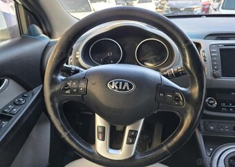 Kia Sportage 1.7-PREMIUM-NAVI-1.maj.-KŮŽE - 11