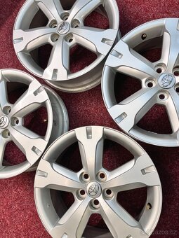 5x100 R16 originál alu disky Toyota - ET 39 - 11