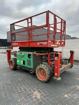 TERÉNNÍ NŮŽKOVÁ PLOŠINA SKYJACK SJ 6832 RT - 11