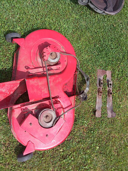 Kosiště sečení MTD 102 cm - 11