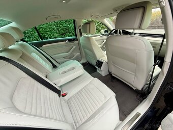 VW PASSAT 1.5TSi 110kW ELEGANCE DSG ACC Vyhř.okno Masáž 2021 - 11