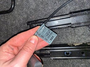 Konzole pro sedačku RECARO - řidič (BMW E36 E46 Z4) - 11