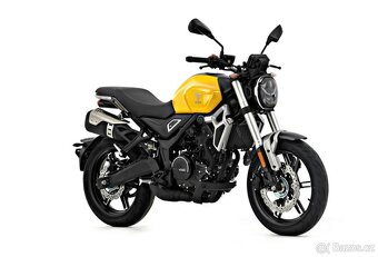 Voge 350 AC - 11