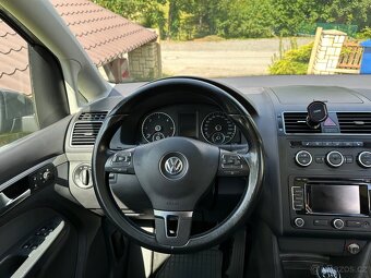 VW Touran 1.6TDi 77kW 2012 - 11