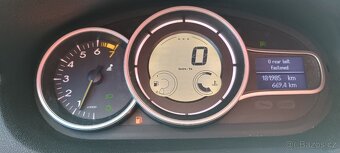 Renault Megane  3 kombi, r.v.2010, 1.6 benzín 74kw - 11