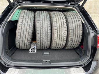 VW Passat B8 2.0 TDI 4x4 DSG - 11