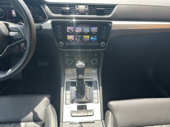 Škoda Superb 2.0 TDI 147kW L&K Combi DSG serviska - 11