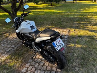 Honda Hornet CB 600F - 11