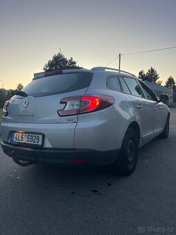 RENAULT MEGANE III 1,5dci 2014rok - 11