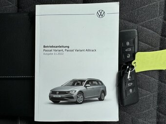 VW Passat Variant 2.0 Business Virtual - 11