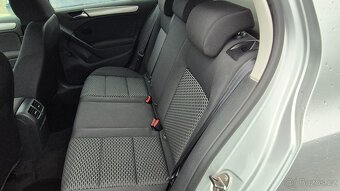 Volkswagen Golf  VI  2,0 TDI - 11