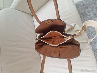 Bílo hnědá kabelka - 11