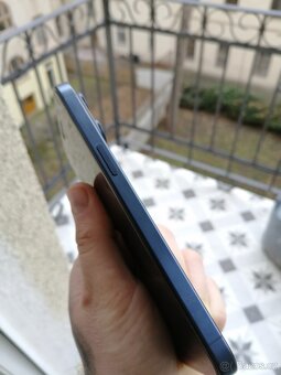 ÚPLNĚ NOVÝ - iPhone 15 pro max modrý - 11