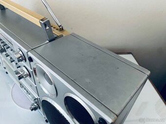 Radiomagnetofon Tesla Condor, rok 1988 - 11