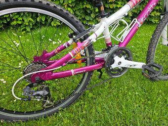 24" dívčí horské hliníkové kolo SCOTT, rám 12" od 120 cm - 11