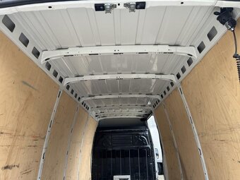 Prodám Iveco Daily  3.0, 50C15. Celk.hmotnost: 3.500kg. - 11
