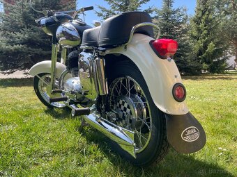 Jawa-ČZ 250 kývačka - 11