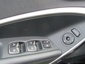 HYUNDAI SANTA FE 2.2 CRDi 147kw 4x4  r.v.2016 ČR.139 000km. - 11