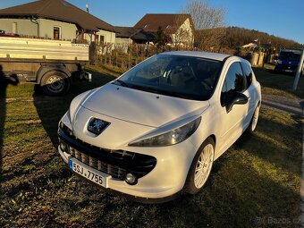 Peugeot 207 RC - 11