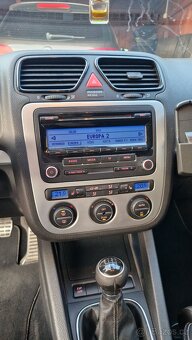 Volkswagen Scirocco 1.4 TSI SPORT 118 kw - 11