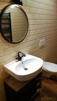 Pronájem 2+kk v centru s vlastním topením i parkováním - 11