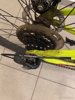 Dětské kolo SCOTT SCALE 24 DISC 2019 YELLOW/BLACK - 11