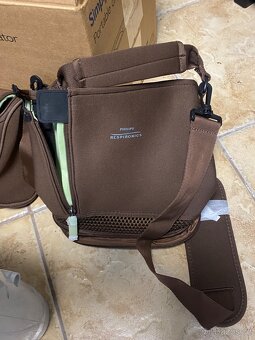 Nejlehčí mobilní kyslíkový přístroj Philips MINI GO - 11