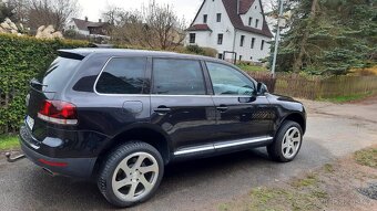 Volkswagen Touareg 3.0 TDI naj.167800km Serviska - 11