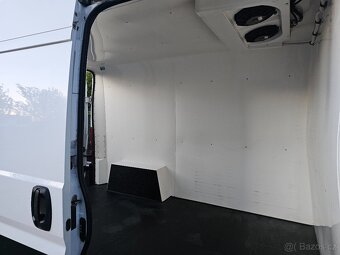 Fiat Ducato r.v.2015 96kw BB Skříň orginal chladící jednotka - 11