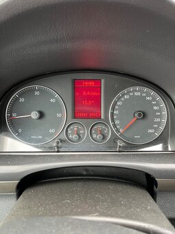 Prodám vw Touran 1.9tdi 77kw 7místný - 11