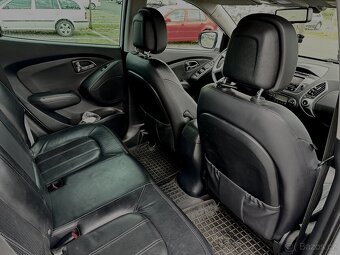 Hyundai ix35 - 11