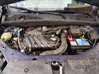 Dacia Lodgy 1.6SCe benzín, 5 sedadel, klimatizace, 38.527 km - 11