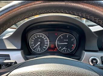 BMW 320d e91 - 11
