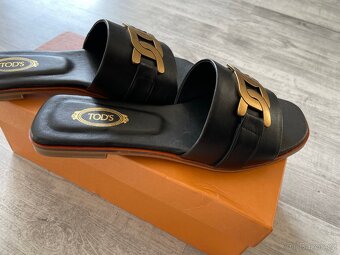 Dámské černé pantofle 37 Tod´s - 11