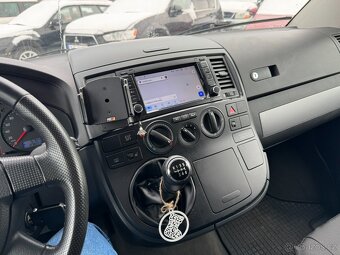 Volkswagen Multivan 7 MÍST 2,5 TDI 96 KW TAŽNÉ SK - 11