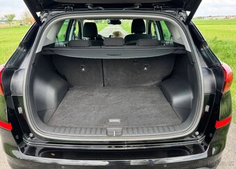 Hyundai Tucson 1.6 T-GDi Premium 2WD DCT - 11
