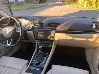 Škoda SUPERB 2.0 TDI 140kW 4x4 L&K Combi - 11