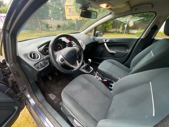 Ford Fiesta - 11