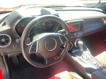 Chevrolet Camaro 6.2, 333kW, ČR, 1. majitel, 2018 - 11