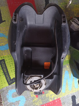 Nádrže benzínové na různé motorky - 11