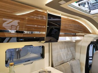 Contura 766 EF Mercedes - 11