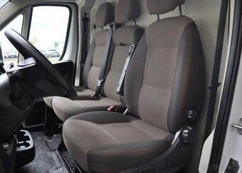 Peugeot Boxer 3300 L2H2 2.2 BlueHDi 140k nafta manuál 103 kw - 11