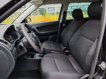 Škoda Fabia 2 kombi 1.2tsi 2011 limitovaná edice FAMILY - 11