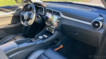 Elektrické SUV MG ZS Luxury Automat Kuze Panorama Kamera - 11